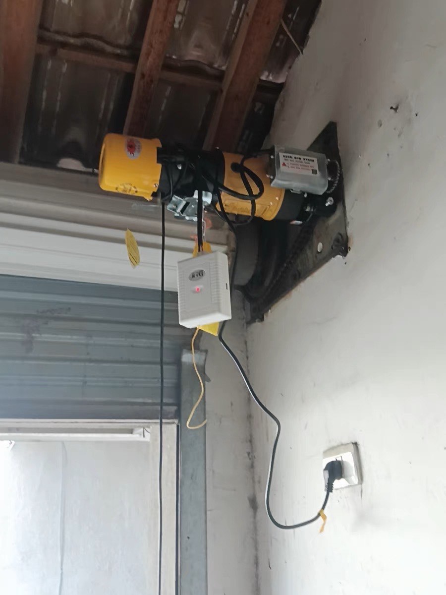 卷簾門卷閘門電機全套自動車庫門電動遙控開門機馬達(dá)通用配件